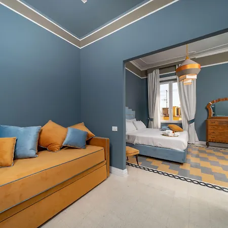Il Fiore D'oro Luxury House Pensión Nápoles