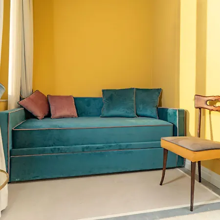 Il Fiore D'oro Luxury House Pensión 2*